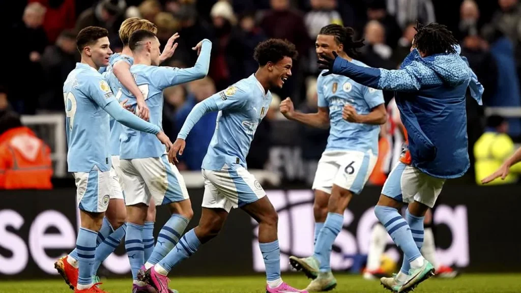 Bukti Nyata Manchester City Masih Haus Gelar